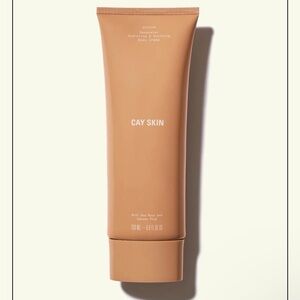 Cay Skin DEEPWATER HYDRATING & SOOTHING BODY CRÈME BRIGHTENS SKIN, NUTRIENT RICH